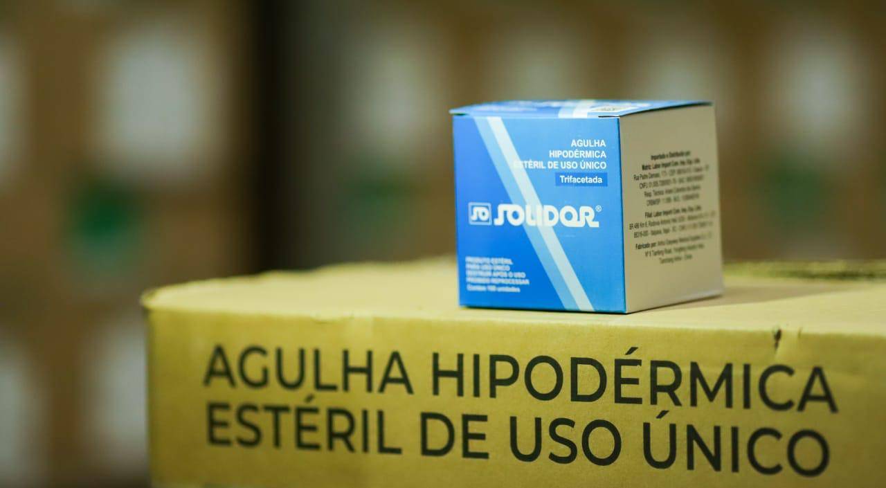 Piauí inicia distribuição de seringas e agulhas para vacinação contra o coronavírus